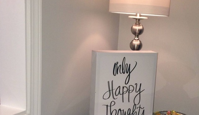 Clean Modern Home,Cozy MINUTES to Airport and Downtown