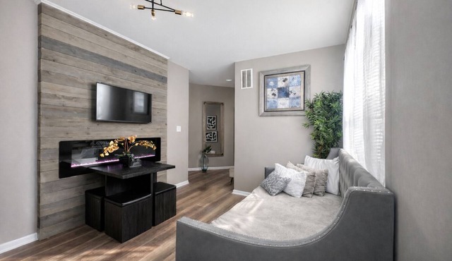 Clean & Quaint 1 BR Guest suite w/private entrance in Winslow Township