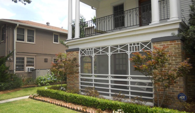 Clean Spacious Apt. near City Park, Fairgrounds