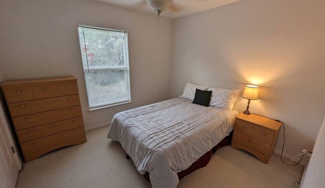Clean, Spacious Orlando Home