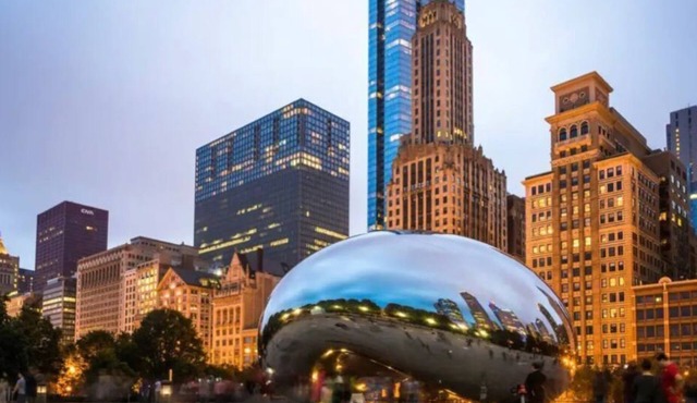 Clean, spacious, updated home, minutes to Casino