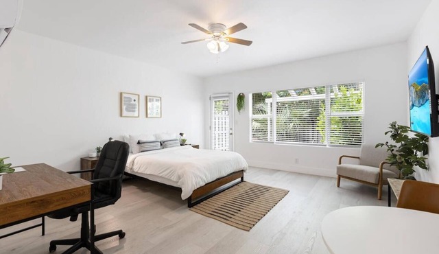 Clean Studio Apartment Near Beach in Victoria Park