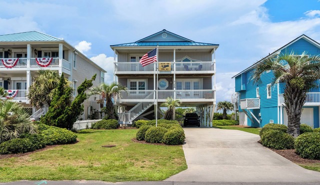 Clear for Take Off: Glorious Marsh Views, Easy Beach Access