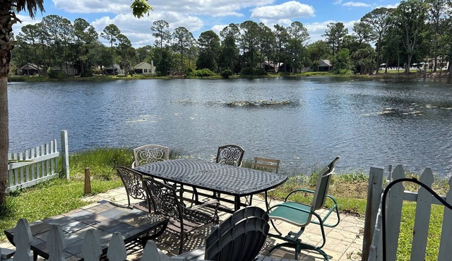 Clear Lake Front home near Orlando/Sanford SFB Boombah