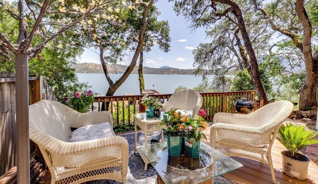 Clear Lake Getaway w/Dock Access & Shared Yard!