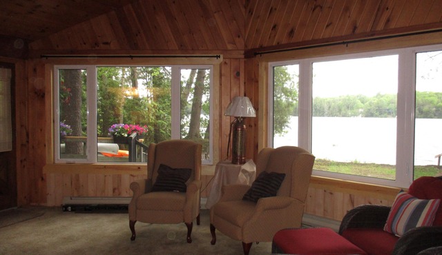 Clear Lake Muskoka Cottage - Patricia's Place
