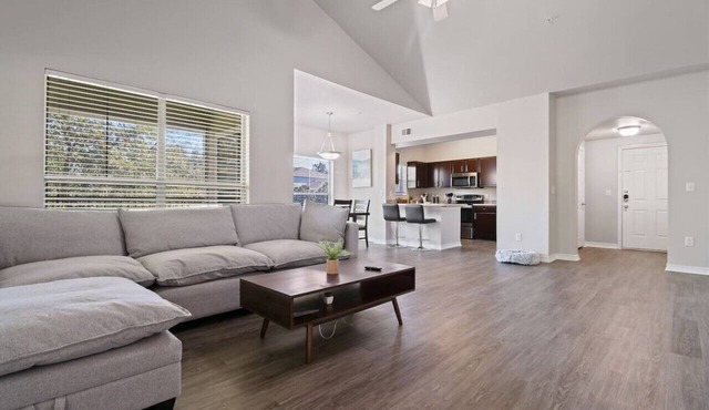 Clear Lake Stay w/Pool View: Family Friendly
