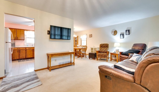 Clear Lake Vacation Home Rental - Pet Friendly!