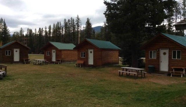 Clear Sky Resorts Deluxe Cabin