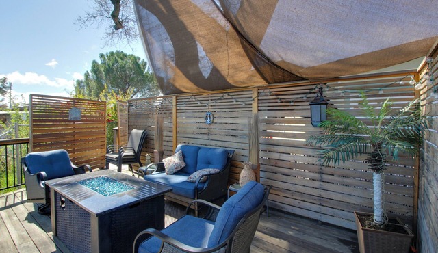 Clearlake Oaks Home w/Game Room, Dock & Deck