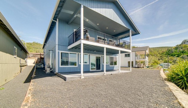 Clearlake Vacation Rental with Nearby Lake Access!