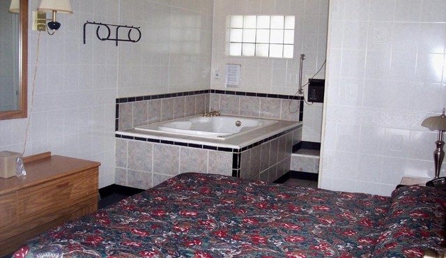 Clearview Motor Inn