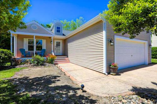 Clearwater - 33718 East Hampton Ln