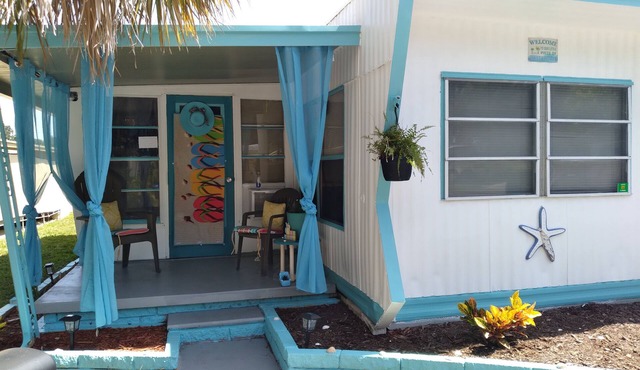 Clearwater 5 minutes from Blue Jays Training Camp !n Romy's Coastal Cottage