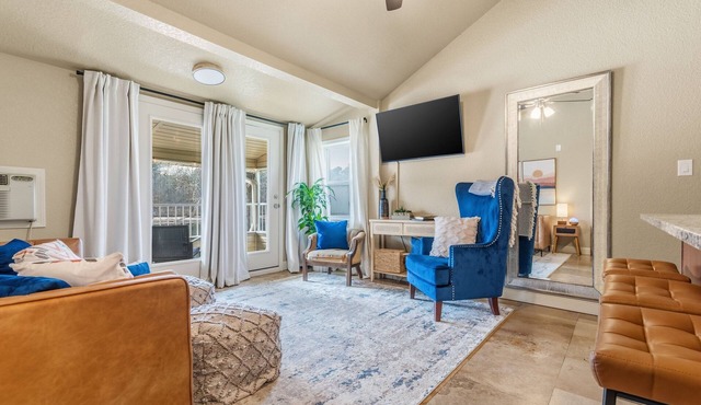 Clearwater Golden Escape On Lake Hamilton 2 Bedroom Condo