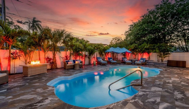 🌊Clearwater Oasis: A luxury 5-bedroom retreat with pool, perfect for family getaways.🌞