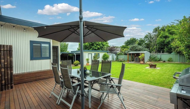 Clematis Cottage Indoor outdoor Mudgee Lifestyle