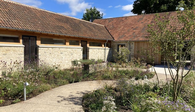 Clementine - part of a beautifully restored former dairy that sleeps 4 guests in 2 bedrooms