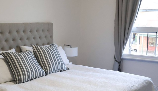 Clements Cottage on Main St. Bare bnb by Bare Body Beauty co.