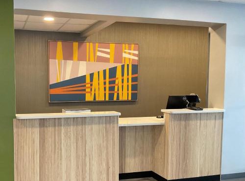 Clemmons Inn & Suites
