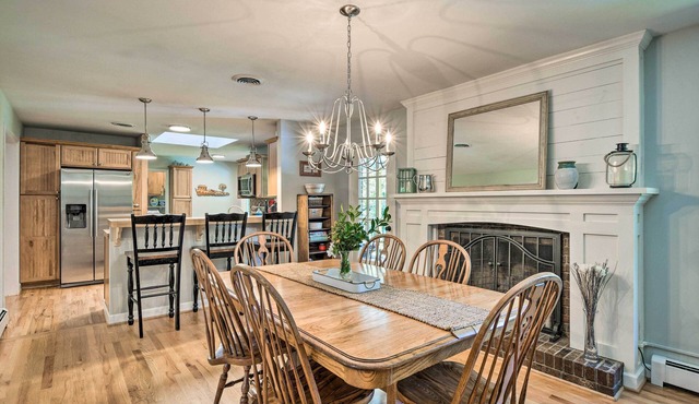 Clemson Getaway < 3 Mi to Memorial Stadium!