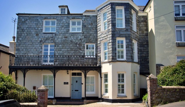 Cliff House, Kingsand