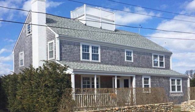 Cliff Road Area - 6 Bdrm 4.5 Bath - Heated Pool, Outdoor Kitchen, Firepit