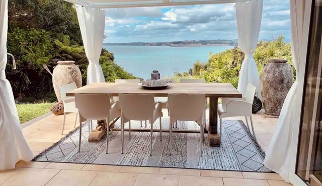 Cliff top beach house with hot tub and plunge pool