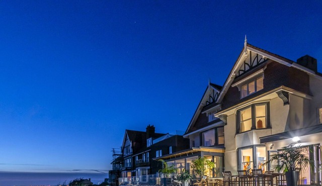 CLIFFHANGER, family friendly, luxury holiday cottage in Hastings