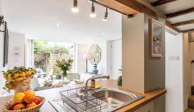 Clifford Chambers Cosy 2 Bedroom Cottage