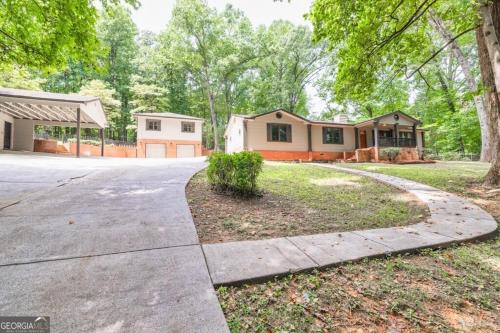 Clifford Guest House