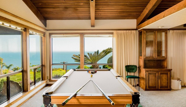 Cliffridge by AvantStay | Lush Malibu Hills Estate w/Breathtaking Ocean Views