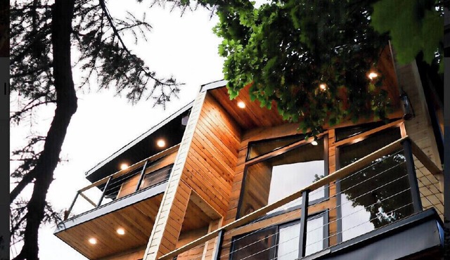 Cliffside haven to take your breath away!