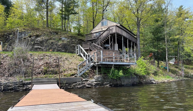 Cliffside Hideaway-Renovations & upgrades coming!