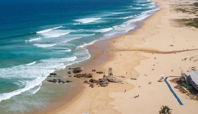 Clifftop on Cowlishaw A Redhead Beach Retreat