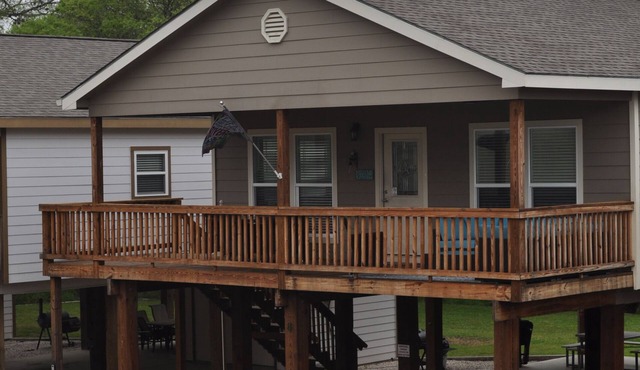 Cliffview River House #8