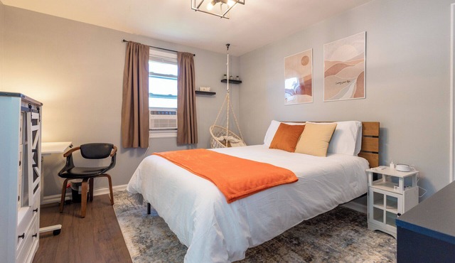 Clifton 1 Bed, Laundry In-Unit, Pet-Friendly, Fios