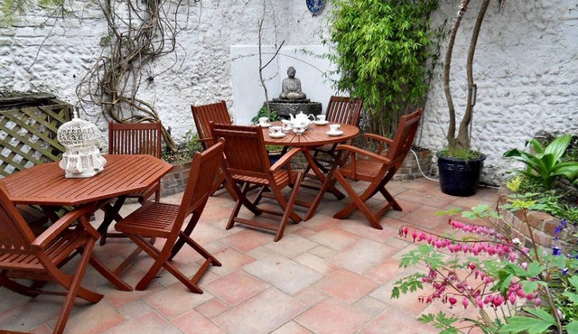 Clifton Cottage - by Brighton Holiday Lets