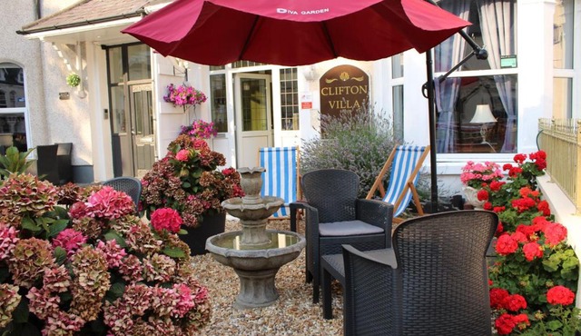 Clifton Villa Guest House