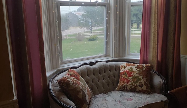 "Clinton Hills Summer House"nn2023 Tourism PEI license nbr:40000015