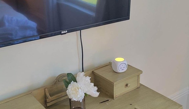 Clinton Pond Bed and Breakfast