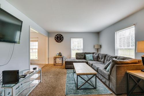 Clinton Township Condo Near Lanse Creuse Bay!