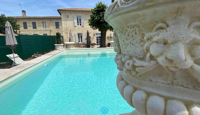 "Clos Antonia" quiet and stylish cottage near St Emilion and Sauternes