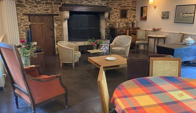 Clos de l'Etoile, rated 3 stars and 3 ears of corn