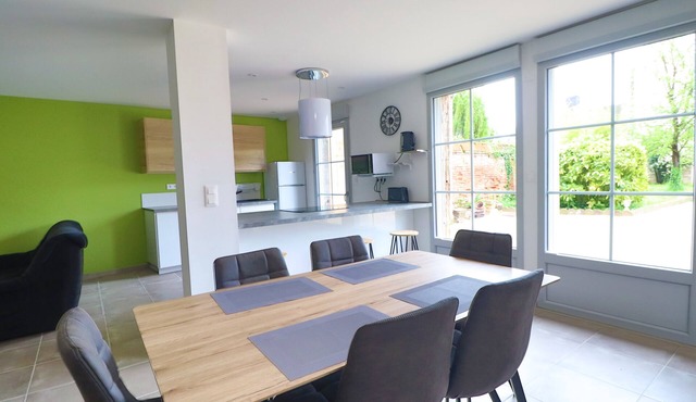 Clos des Augustins: Charming house just a stone's throw from the Saône river