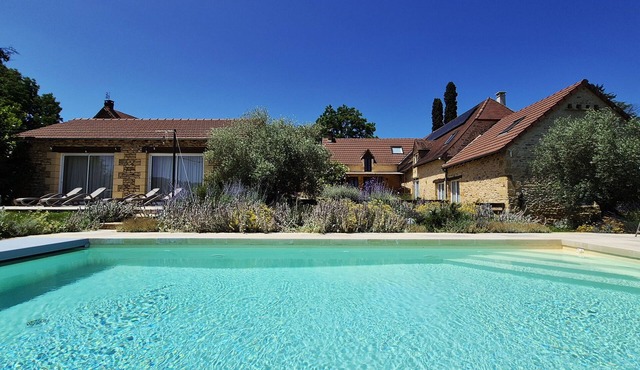 Clos Lamonzie - 4 air-conditionned bedrooms - private & heated pool