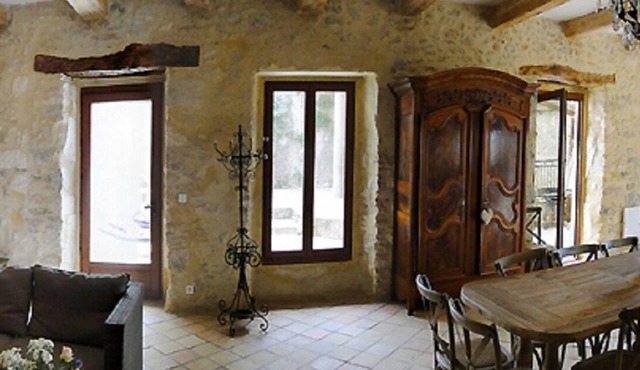 Clos saint joseph the courtyard for 9 people