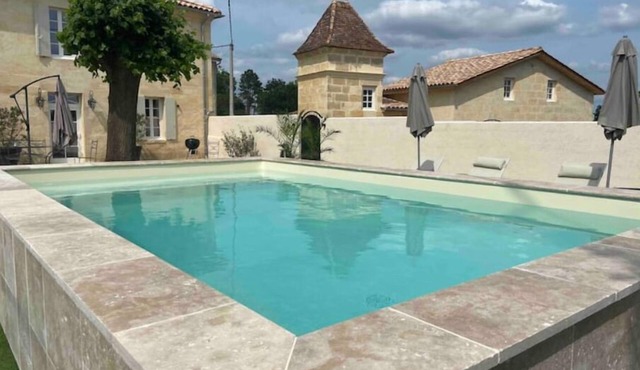 Clos Stella, quiet and stylish gîte near St Emilion and Sauternes