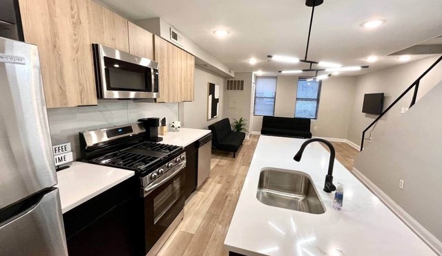 Close Convention, centercity unit 1