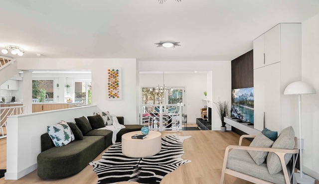 Close to All You Need, Underrated Area, King Bed